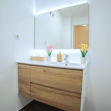 Cim Guest house *