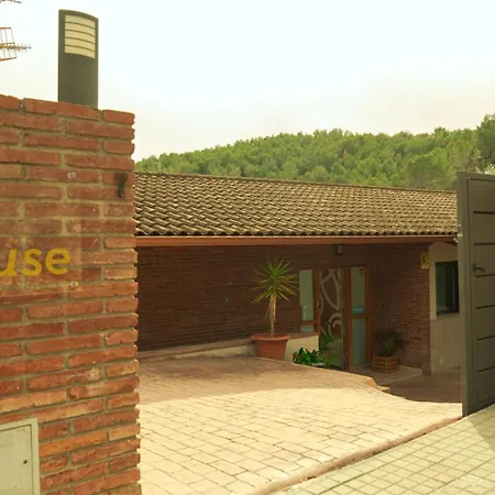 Cim Guest house *
